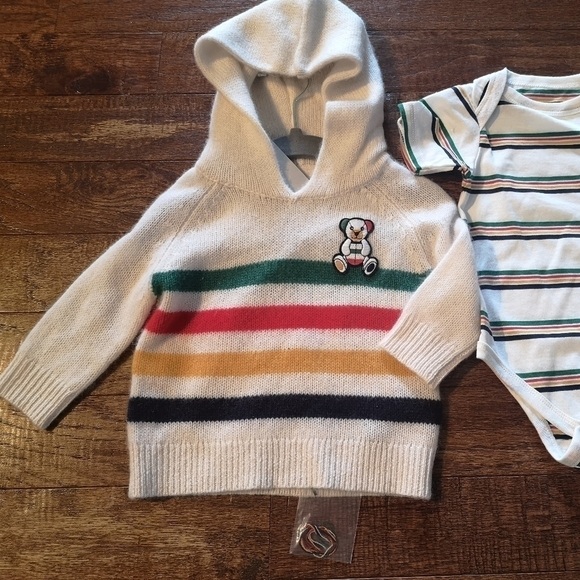 Cashmere Hudson's Bay stripes Baby sweater & cotton Onsie, Sz 0-6m - Picture 5 of 8